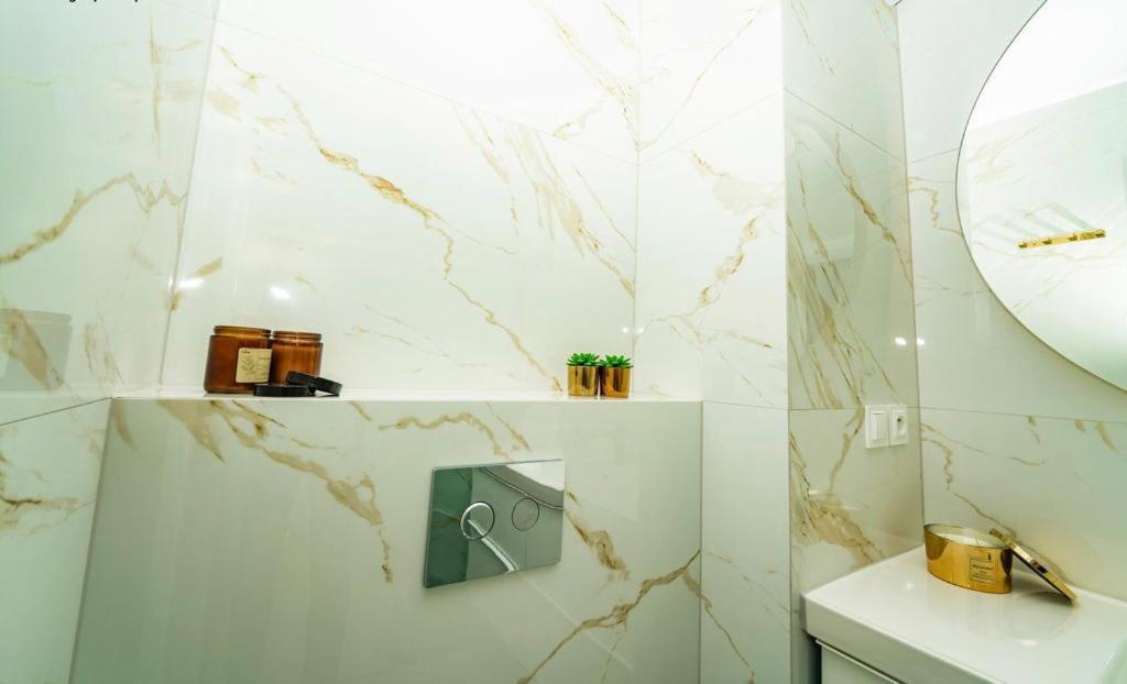 Sun Towers 86 Apartment Świnoujście Екстериор снимка